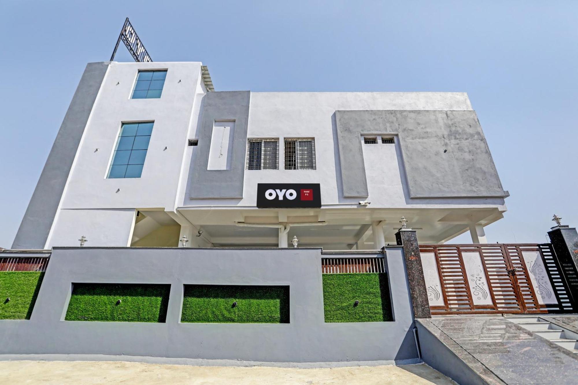 Hotel O P S Nagpur Exteriör bild